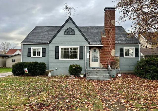 Photo 2 of Single family home for sale at 312 W St John, Vandalia, MO 63382 | MLS# 24069446 | Listing updated on 2024-11-12