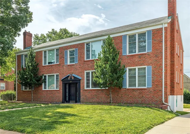 Multi family home for sale at 8124 Roxburgh Dr, Saint Louis, MO 63105 | MLS# 24069477
