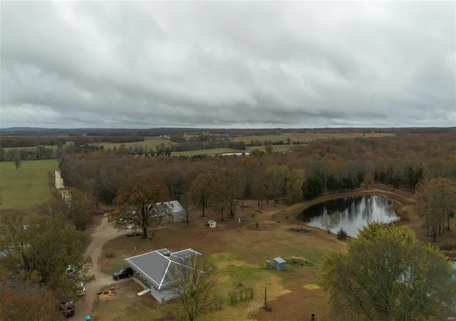 Photo 1 of Single family home for sale at 18504 Hwy 19, Steelville, MO 65565 | MLS# 24069698 | Listing updated on 2024-11-08