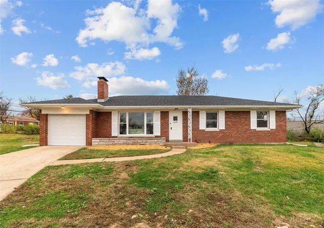 Photo 1 of Sale Pending at 8638 Mayflower Ct, Saint Louis, MO 63132 | MLS# 24069710 | Listing updated on 2024-12-11