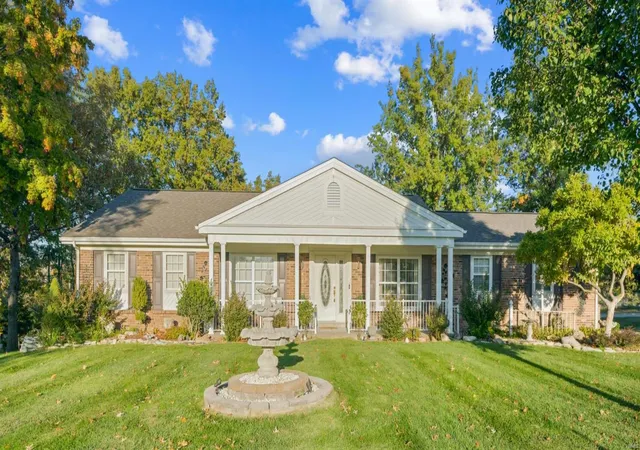 Photo 1 of Single family home for sale at 12117 Royalwood Ct, Saint Louis, MO 63141 | MLS# 24069793 | Listing updated on 2024-11-24