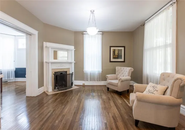 Photo 4 of Single family home for sale at 7345 Elm Ave, Saint Louis, MO 63143 | MLS# 24069811 | Listing updated on 2024-12-16