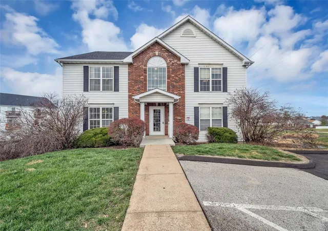 Photo 1 of Condo for sale at 19 Homefield Gdns Dr, O Fallon, MO 63366 | MLS# 24069871 | Listing updated on 2024-12-17