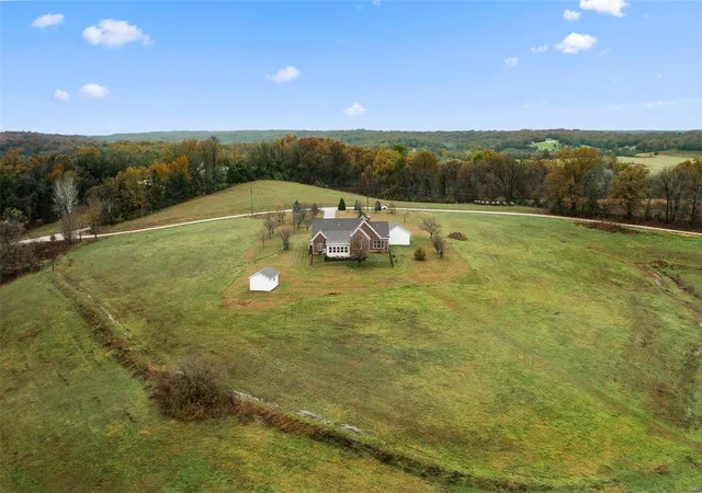 Photo 44 of Single family home for sale at 5310 Tebbetts View Dr, Tebbetts, MO 65080 | MLS# 24070092 | Listing updated on 2025-02-27