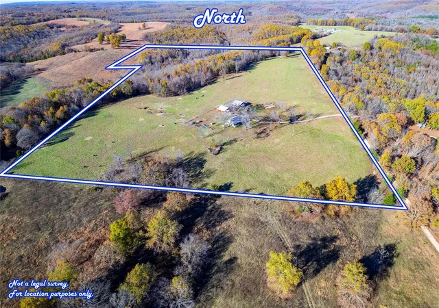 Photo 1 of Single family home for sale at 1835 Cr 137, Wasola, MO 65773 | MLS# 24070307 | Listing updated on 2024-11-16