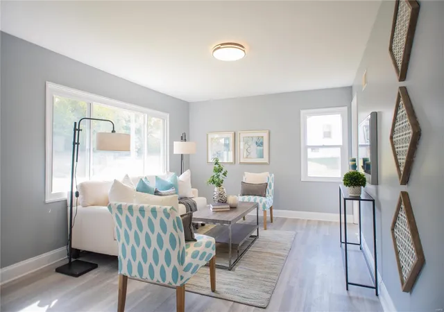 Photo 2 of Sale Pending at 5603 Sapphire Ave, Saint Louis, MO 63136 | MLS# 24070319 | Listing updated on 2024-11-22