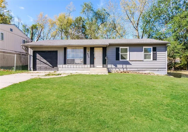 Photo 1 of Single family home for sale at 9356 Ditman Wy, Kansas City, MO 64134 | MLS# 24070360 | Listing updated on 2025-01-28