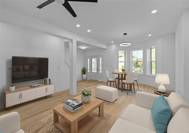 Photo 3 of Single family home for sale at 5728 Etzel Ave, Saint Louis, MO 63112 | MLS# 24070400 | Listing updated on 2024-12-10