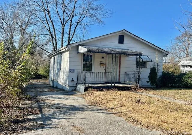 Photo 1 of Single family home for sale at 10059 Baron Dr, Saint Louis, MO 63136 | MLS# 24070483 | Listing updated on 2024-12-09