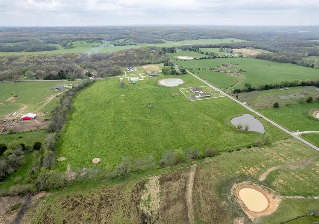 2nd image of (Undisclosed), Lebanon, MO 65536 | MLS# 24070592