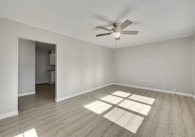 Photo 2 of Single family home for sale at 208 Oak St, Potosi, MO 63664 | MLS# 24070630 | Listing updated on 2024-11-26