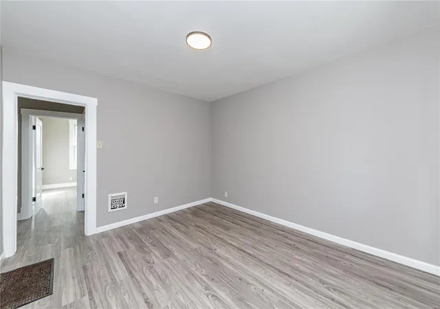 Photo 3 of Single family home for sale at 4618 S 39Th St, Saint Louis, MO 63116 | MLS# 24070757 | Listing updated on 2024-12-12