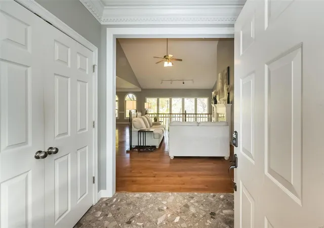 Photo 2 of Single family home for sale at 2010 Burlewood Dr, Saint Louis, MO 63146 | MLS# 24070910 | Listing updated on 2024-12-05