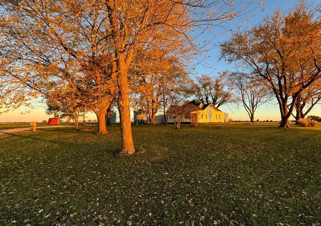 11th image of 506 S 7th St, Novelty, MO 63460 | MLS# 24070951
