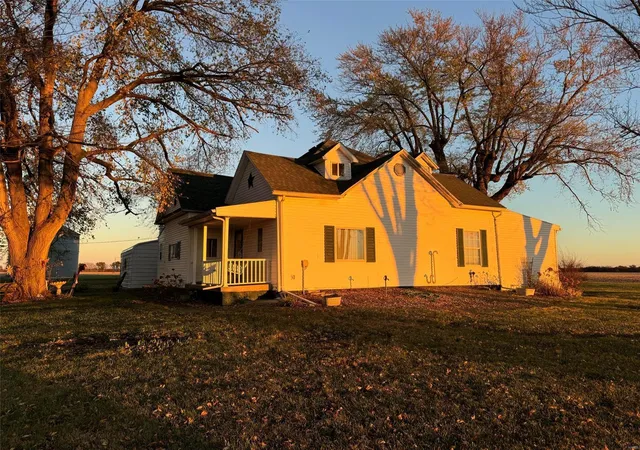 3rd image of 506 S 7Th St, Novelty, MO 63460 | MLS# 24070951