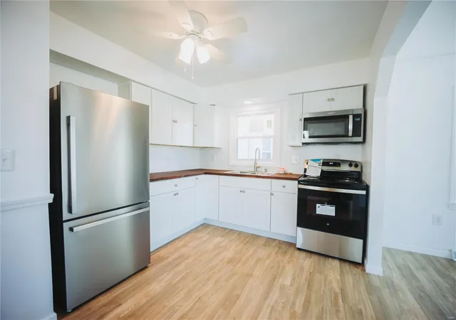 Photo 3 of Single family home for sale at 712 N 87Th St, East Saint Louis, IL 62203 | MLS# 24071350 | Listing updated on 2024-12-02