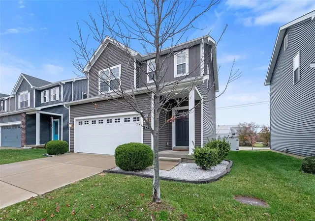 Photo 3 of Sale Pending at 121 Katiemist Dr, Saint Peters, MO 63376 | MLS# 24071430 | Listing updated on 2024-11-26