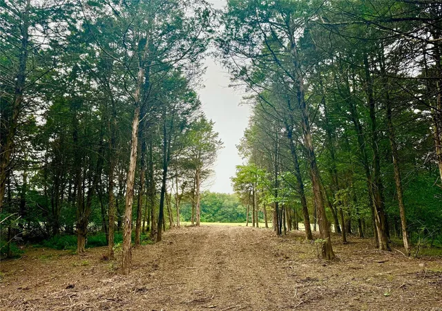 1st image of 7 Holt Rd   991 Acres, Wentzville, MO 63385 | MLS# 24071434