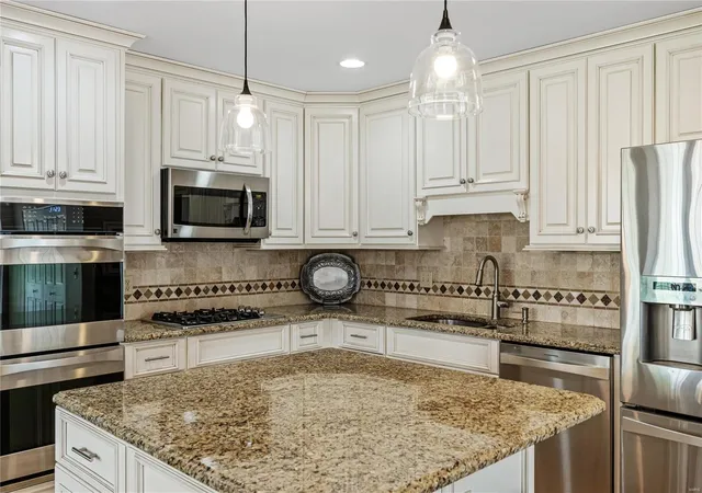 Photo 2 of Sale Pending at 2428 Maple Tree Dr, Saint Charles, MO 63303 | MLS# 24071553 | Listing updated on 2024-12-16