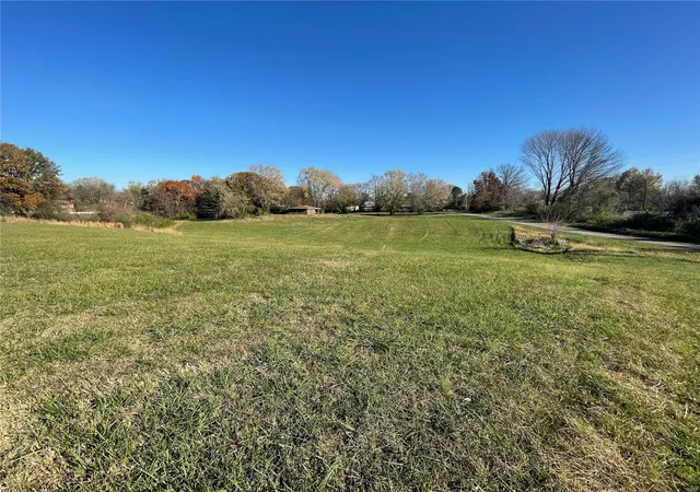 Photo 2 of Land for sale at 96 Oaklawn Dr, Glen Carbon, IL 62034 | MLS# 24071560 | Listing updated on 2024-11-15
