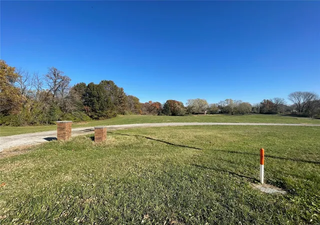 Photo 3 of Land for sale at 96 Oaklawn Dr, Glen Carbon, IL 62034 | MLS# 24071560 | Listing updated on 2024-11-15