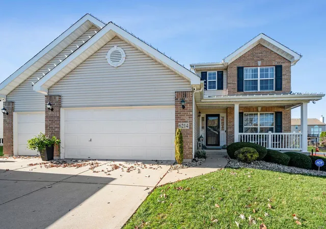 Photo 1 of Single family home for sale at 6214 Pathfinder Dr, Saint Louis, MO 63129 | MLS# 24071644 | Listing updated on 2024-12-17