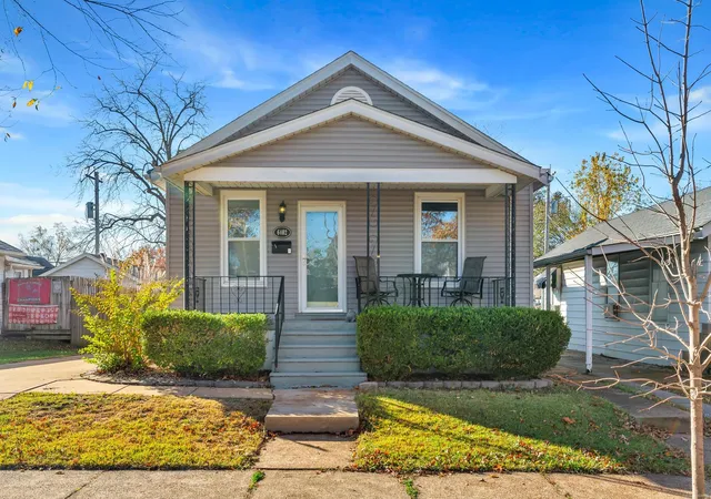 Photo 1 of Sale Pending at 6402 Hancock Ave, Saint Louis, MO 63139 | MLS# 24071699 | Listing updated on 2024-11-25