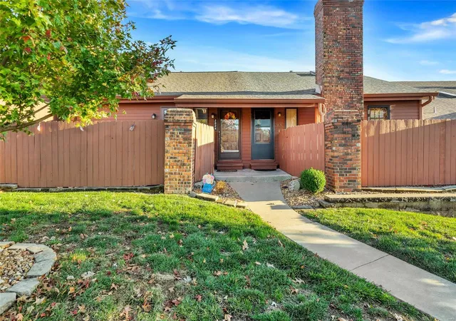 Photo 1 of Single family home for sale at 2024 Bayonne Dr #19C, Saint Charles, MO 63303 | MLS# 24071771 | Listing updated on 2024-12-02