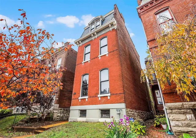 Photo 1 of Sale Pending at 3507 Illinois Ave, Saint Louis, MO 63118 | MLS# 24071807 | Listing updated on 2024-11-23