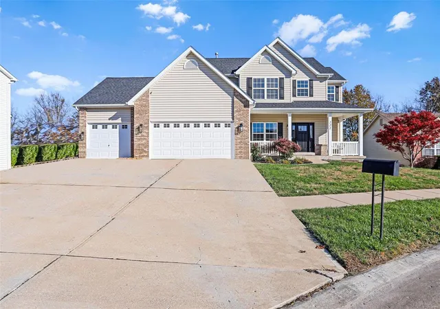Photo 1 of Sale Pending at 222 Red Leaf Way, Wright City, MO 63390 | MLS# 24071819 | Listing updated on 2024-11-21