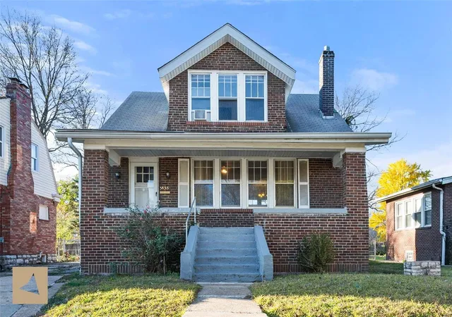 Photo 1 of Sale Pending at 3835 Lawler Dr, Saint Louis, MO 63121 | MLS# 24072024 | Listing updated on 2024-12-16