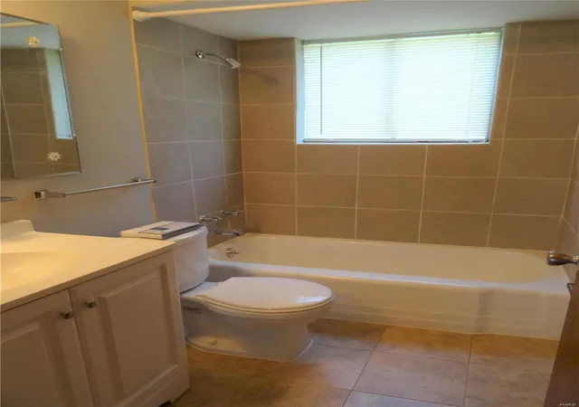 Photo 4 of Multi family home for sale at 208 Lark Ave, Saint Louis, MO 63125 | MLS# 24072098 | Listing updated on 2024-11-25