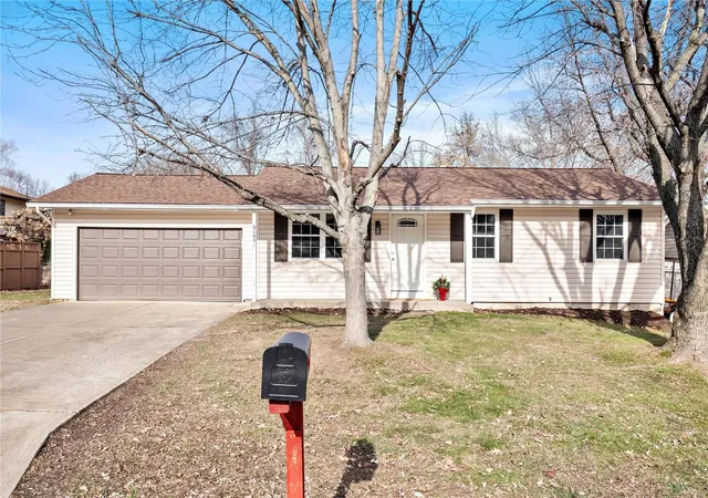 Photo 1 of Sale Pending at 3653 Thyme Dr, Saint Charles, MO 63303 | MLS# 24072103 | Listing updated on 2024-12-18