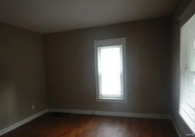Photo 3 of Sale Pending at 404 Harrison Ave, Saint Louis, MO 63135 | MLS# 24072123 | Listing updated on 2024-12-05
