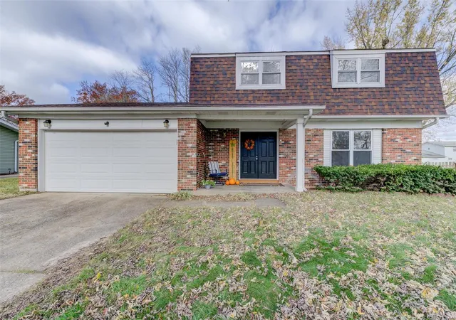 Photo 1 of Single family home for sale at 3 Silver City Ct, Saint Peters, MO 63376 | MLS# 24072162 | Listing updated on 2024-12-17