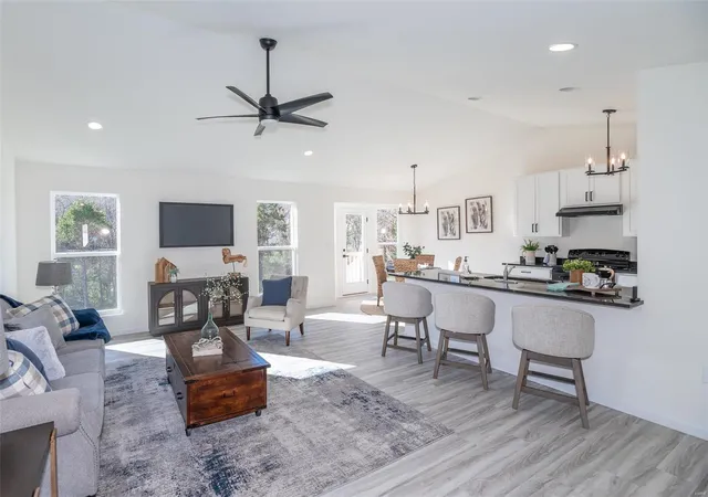 Photo 4 of Single family home for sale at 4965 Knotty Alder Dr, Imperial, MO 63052 | MLS# 24072223 | Listing updated on 2024-12-03