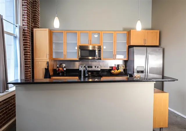Photo 3 of Condo for sale at 1136 Washington Ave #208, Saint Louis, MO 63101 | MLS# 24072276 | Listing updated on 2024-12-18