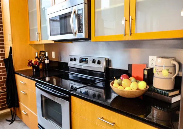 Photo 3 of Condo for sale at 1136 Washington Ave #208, Saint Louis, MO 63101 | MLS# 24072276 | Listing updated on 2024-12-18