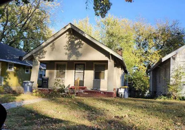 Photo 1 of Single family home for sale at 5605 Virginia Ave, Kansas City, MO 64110 | MLS# 24072291 | Listing updated on 2024-12-05