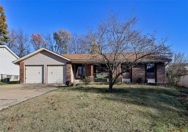 Photo 1 of Single family home for sale at 1516 Ticonderoga Dr, Saint Peters, MO 63376 | MLS# 24072499 | Listing updated on 2024-12-16