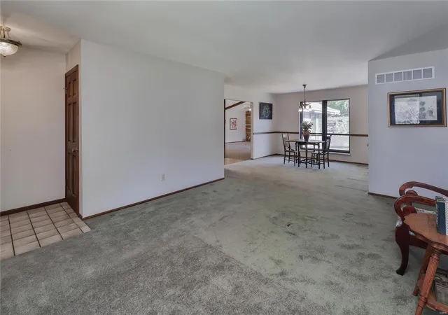 Photo 2 of Single family home for sale at 1516 Ticonderoga Dr, Saint Peters, MO 63376 | MLS# 24072499 | Listing updated on 2024-12-16