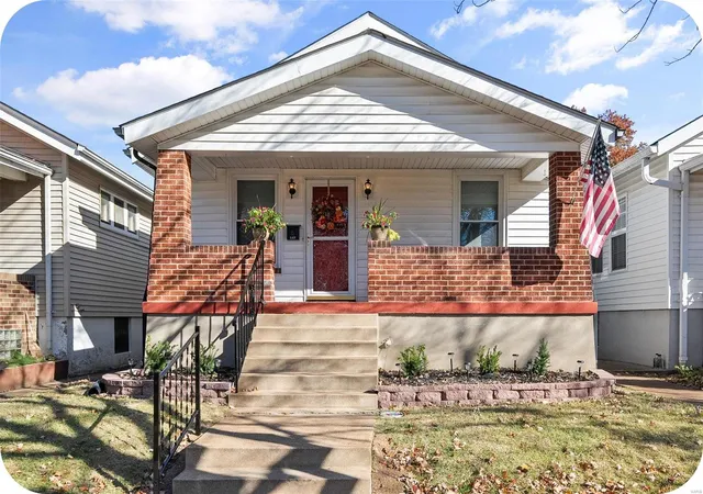 Photo 1 of Sale Pending at 5317 Robert Ave, Saint Louis, MO 63109 | MLS# 24072554 | Listing updated on 2024-12-02