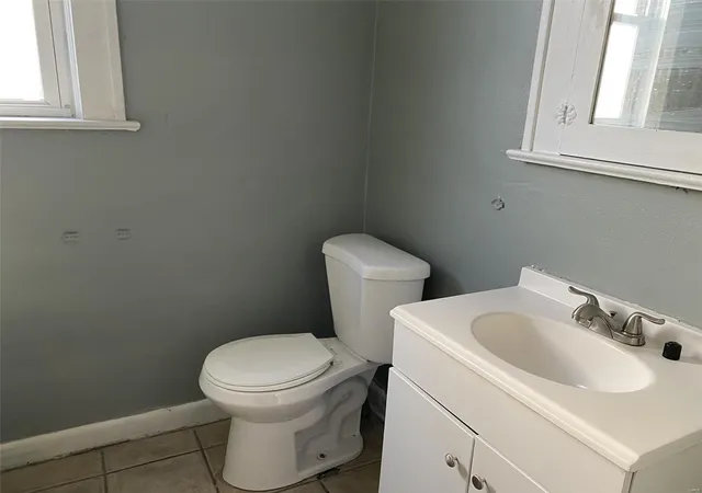 Photo 4 of Single family home for sale at 2620 Iowa St, Granite City, IL 62040 | MLS# 24072625 | Listing updated on 2024-11-25