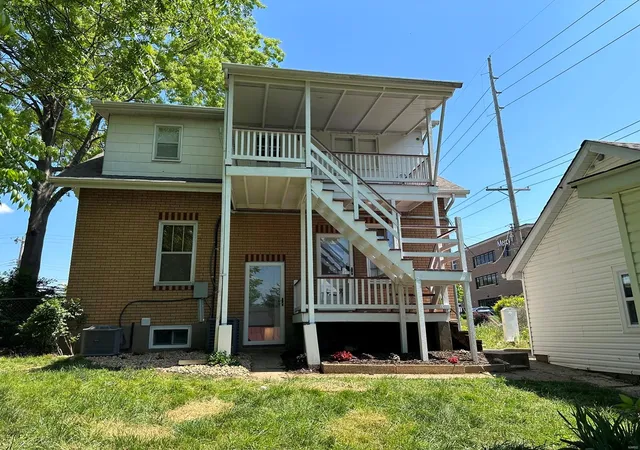 2nd image of 726 E 5th St, Washington, MO 63090 | MLS# 24072710