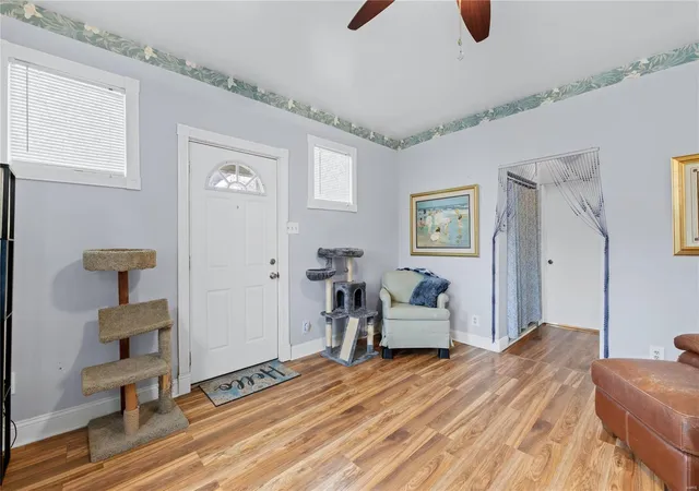 Photo 4 of Single family home for sale at 300 W Ripa Ave, Saint Louis, MO 63125 | MLS# 24072861 | Listing updated on 2024-11-23