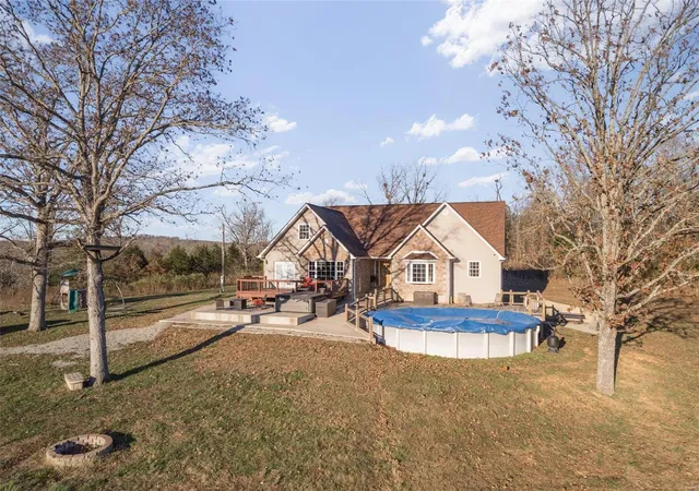 Photo 2 of Single family home for sale at 1121 Madison 92103, Fredericktown, MO 63645 | MLS# 24072864 | Listing updated on 2024-11-23