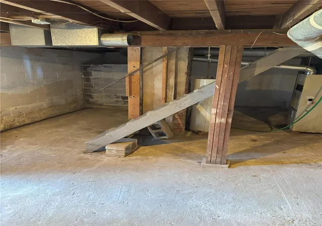 Photo 27 of Single family home for sale at 706 E Apple Ave, Owensville, MO 65066 | MLS# 24073046 | Listing updated on 2024-12-05