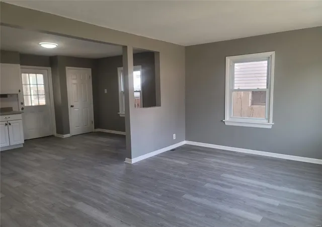 Photo 3 of Single family home for sale at 3526 Connor Ave, Saint Louis, MO 63121 | MLS# 24073069 | Listing updated on 2025-02-16