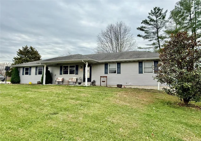Photo 2 of Sale Pending at 2 Sue Dr, High Hill, MO 63350 | MLS# 24073142 | Listing updated on 2024-12-11