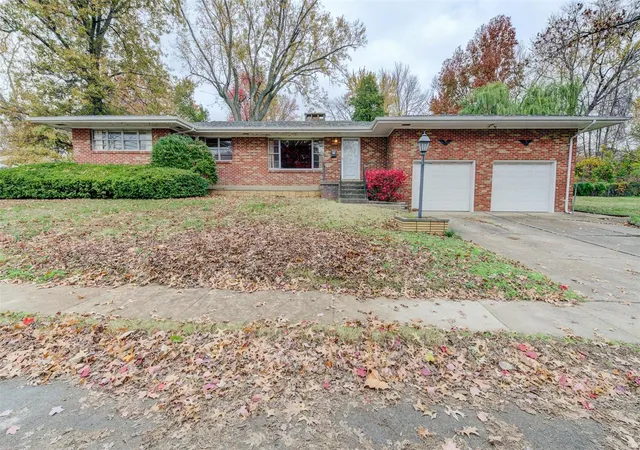 Photo 1 of Sale Pending at 9091 Patrick Dr, Saint Louis, MO 63114 | MLS# 24073149 | Listing updated on 2024-12-16